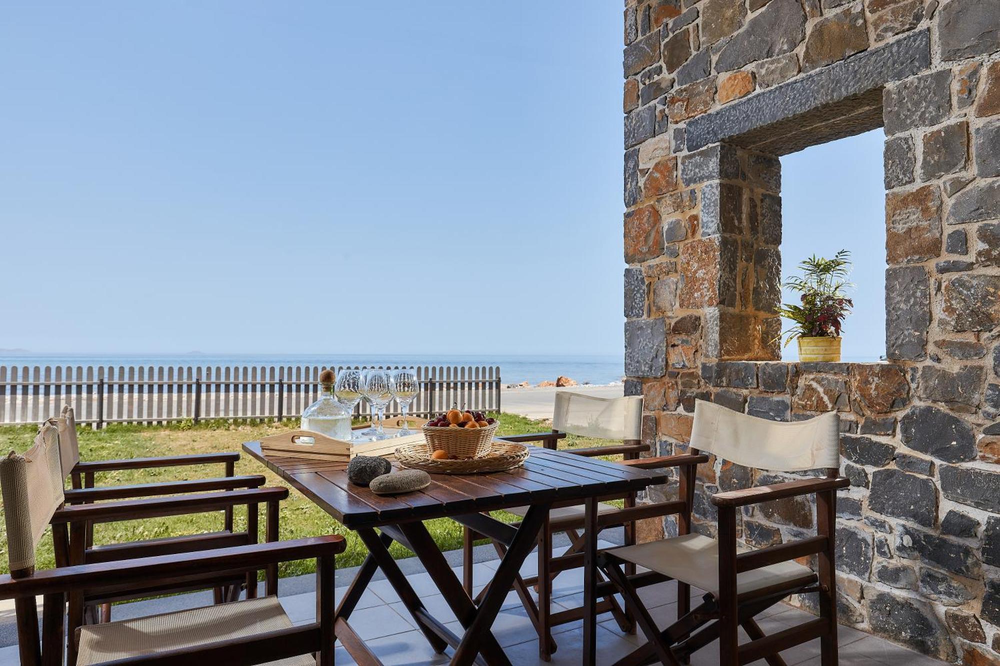 Creteco Hotel & Suites Gournes Gouvon Екстер'єр фото