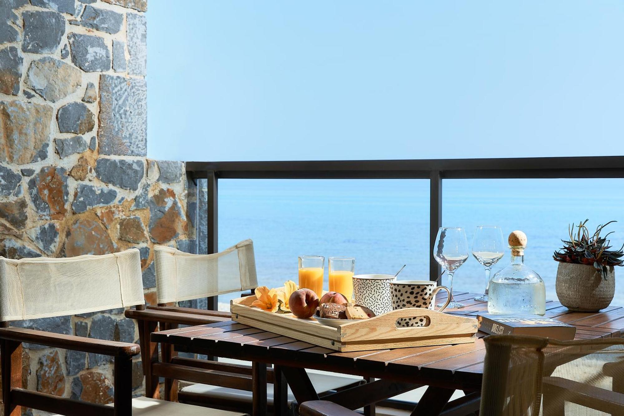 Creteco Hotel & Suites Gournes Gouvon Екстер'єр фото