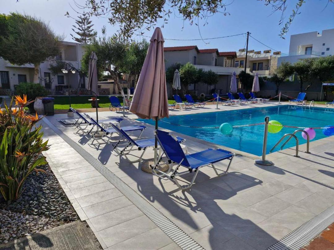 Creteco Hotel & Suites Gournes Gouvon Екстер'єр фото