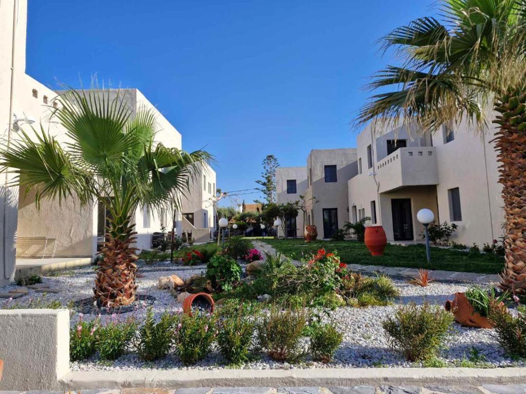Creteco Hotel & Suites Gournes Gouvon Екстер'єр фото