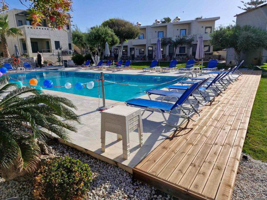 Creteco Hotel & Suites Gournes Gouvon Екстер'єр фото